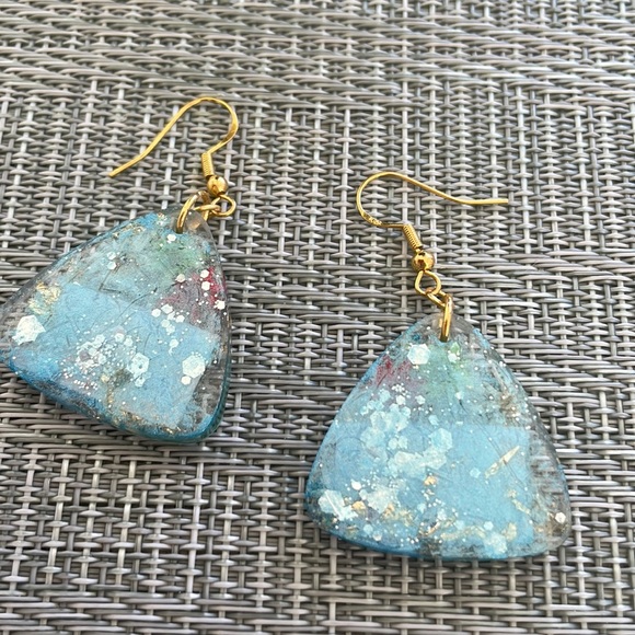 XMAS Handmade Pressed Flower Medium Holiday Vibes Earrings Blue Triangle - Picture 7 of 10